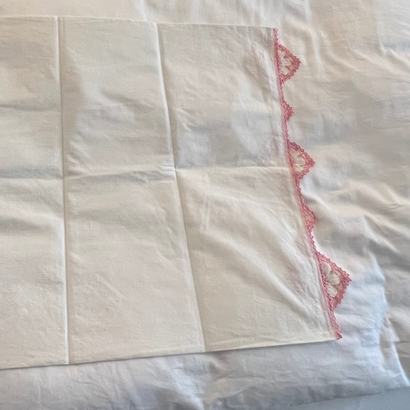 Vintage Pillow Cases/Shams, Set of Two - Picture 12 of 12